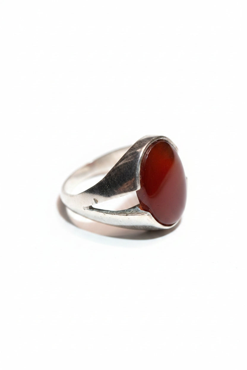 Natural Red Carnelian Sterling Silver Ring – Minimalist Split Shank Band
