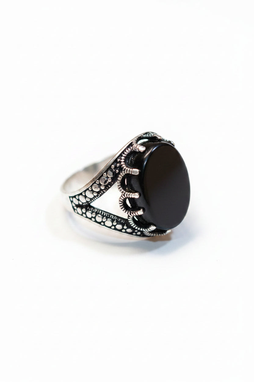 Men's Black Agate Sterling Silver Ring – Vintage Turkish Crown Prong Band